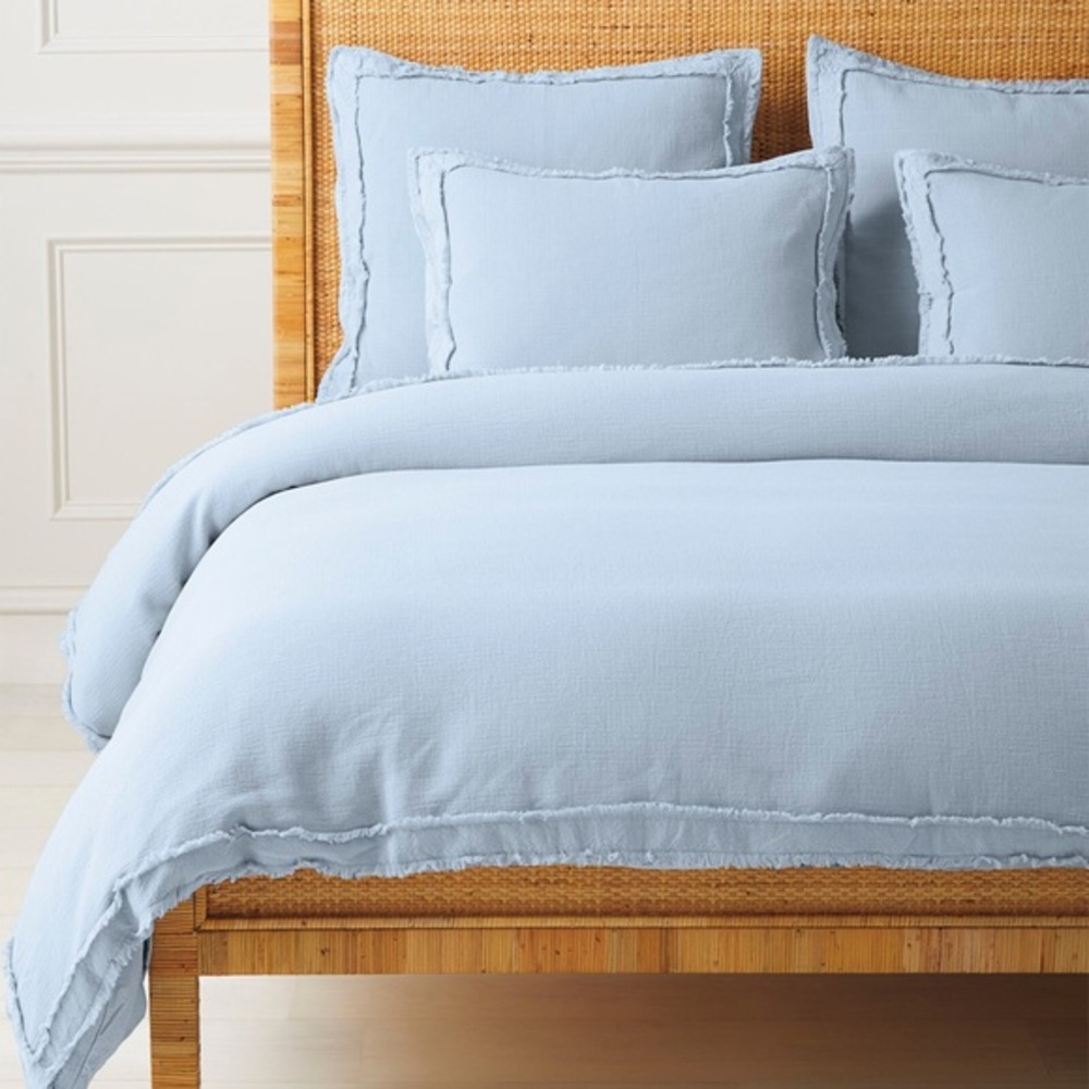 Serena & Lily NWT Twin Mar Vista Matelassé Duvet Cover - Coastal Blue